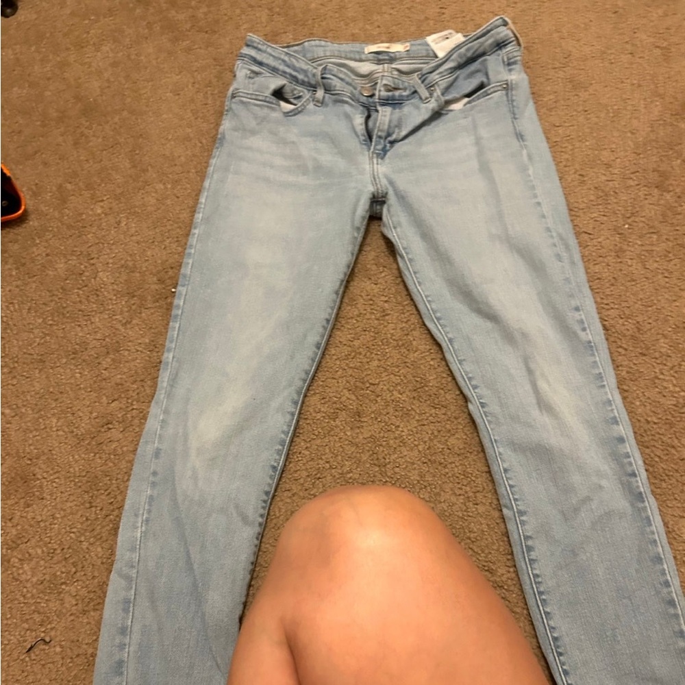 Levi’s 711 Skinny